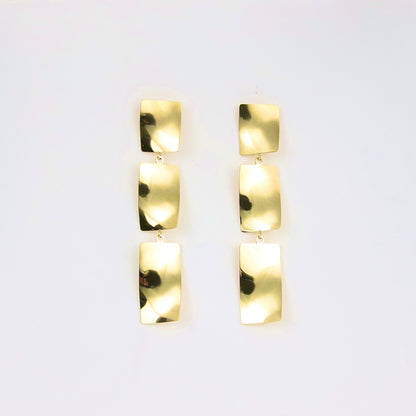 Orecchini misura 1,50 x 8,50 cm