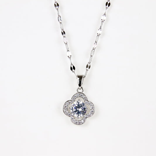 Ciondolo Quadrifoglio diamantato