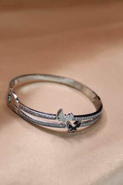 Bracciale a farfalla