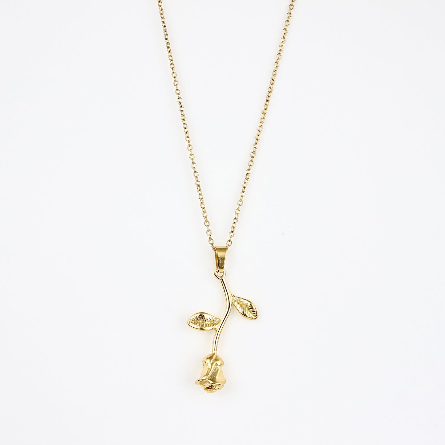 Ciondolo con rosa dorata