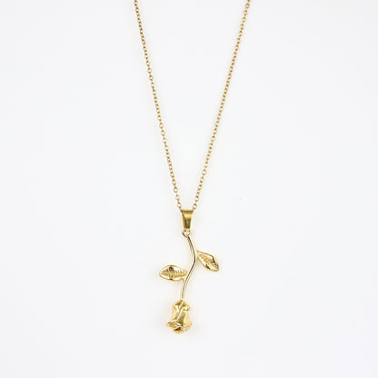 Ciondolo con rosa dorata