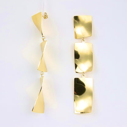 Orecchini misura 1,50 x 8,50 cm