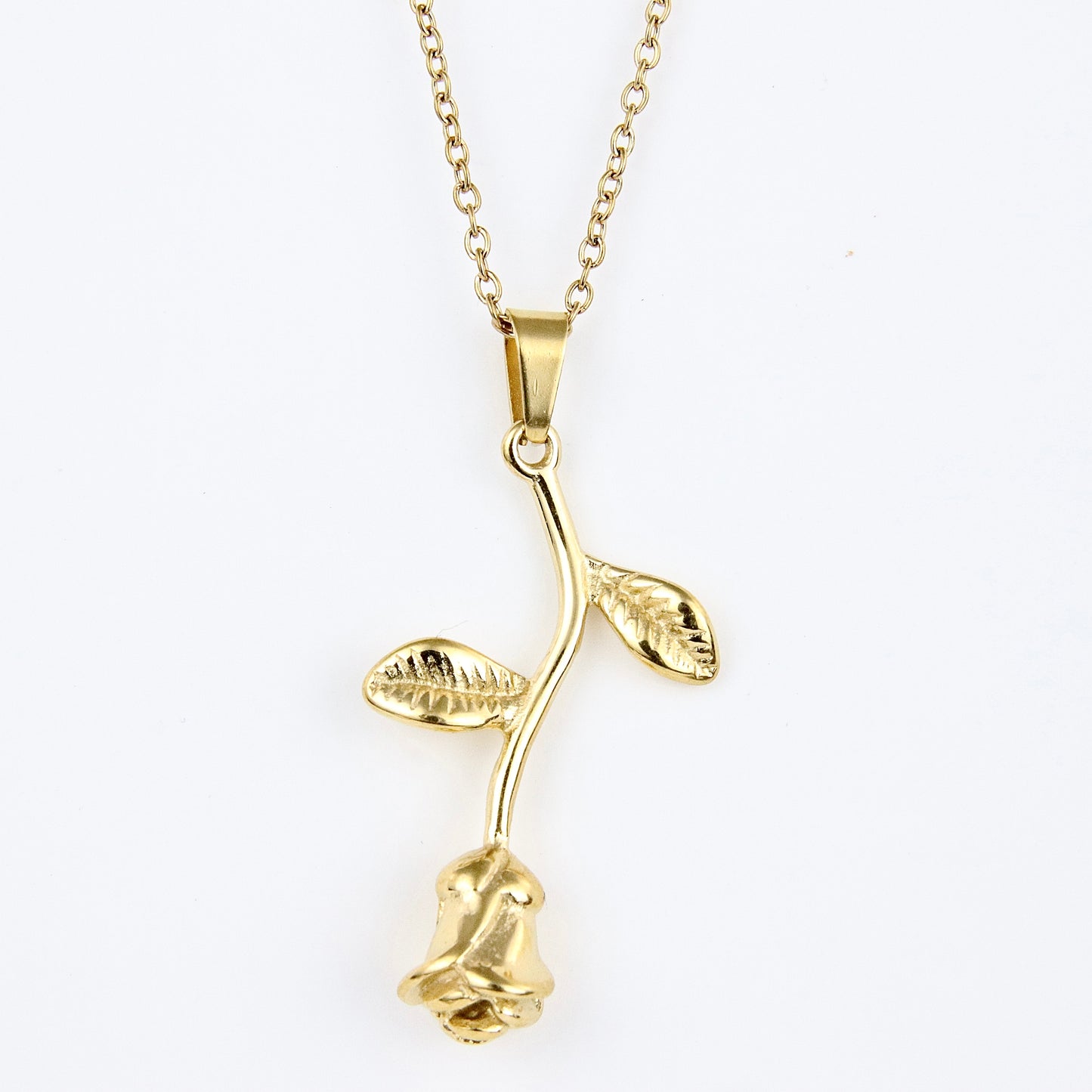 Ciondolo con rosa dorata