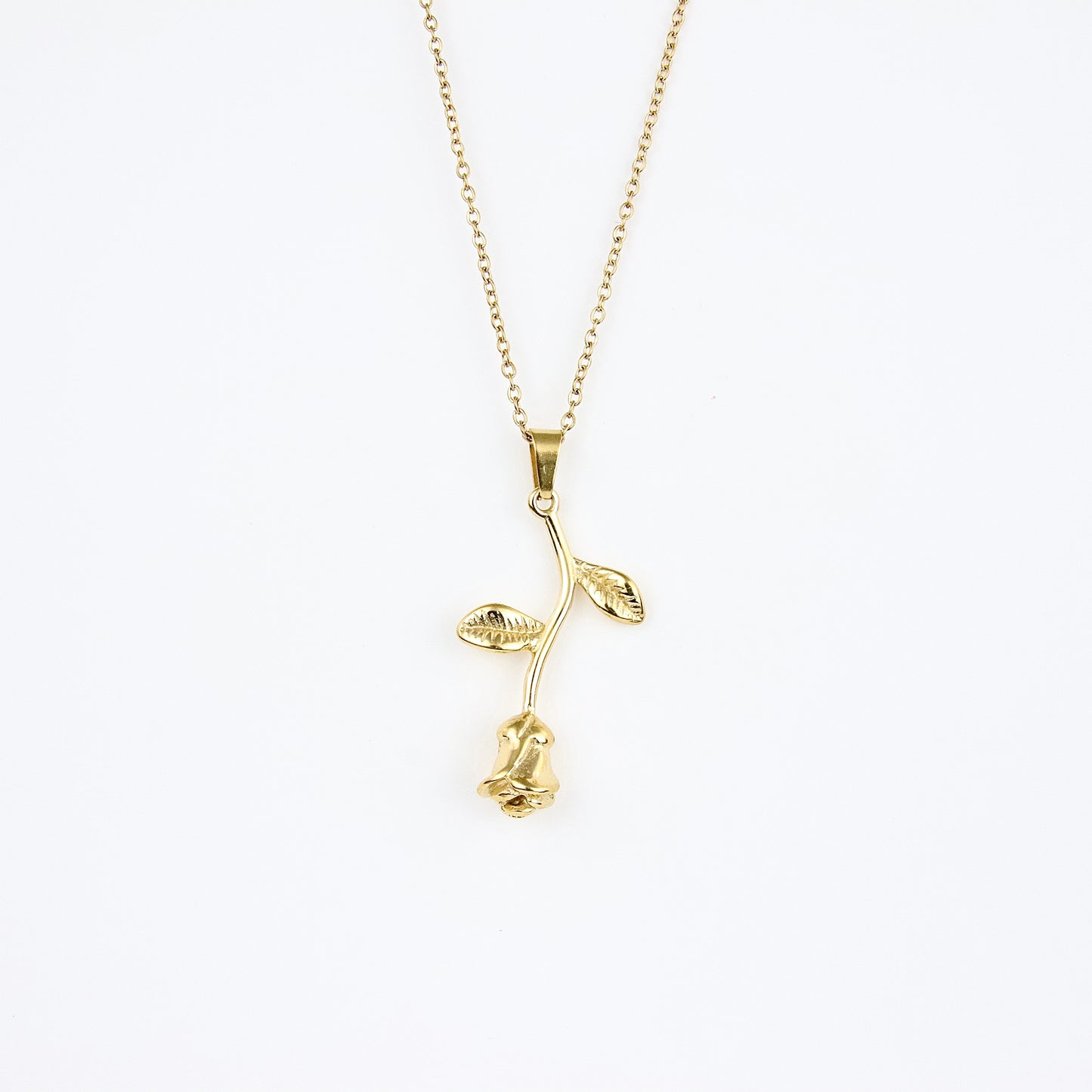 Ciondolo con rosa dorata