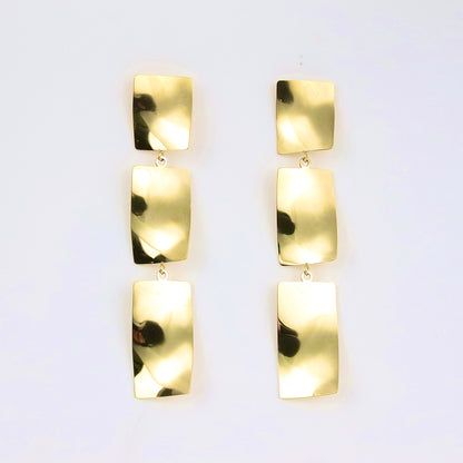 Orecchini misura 1,50 x 8,50 cm