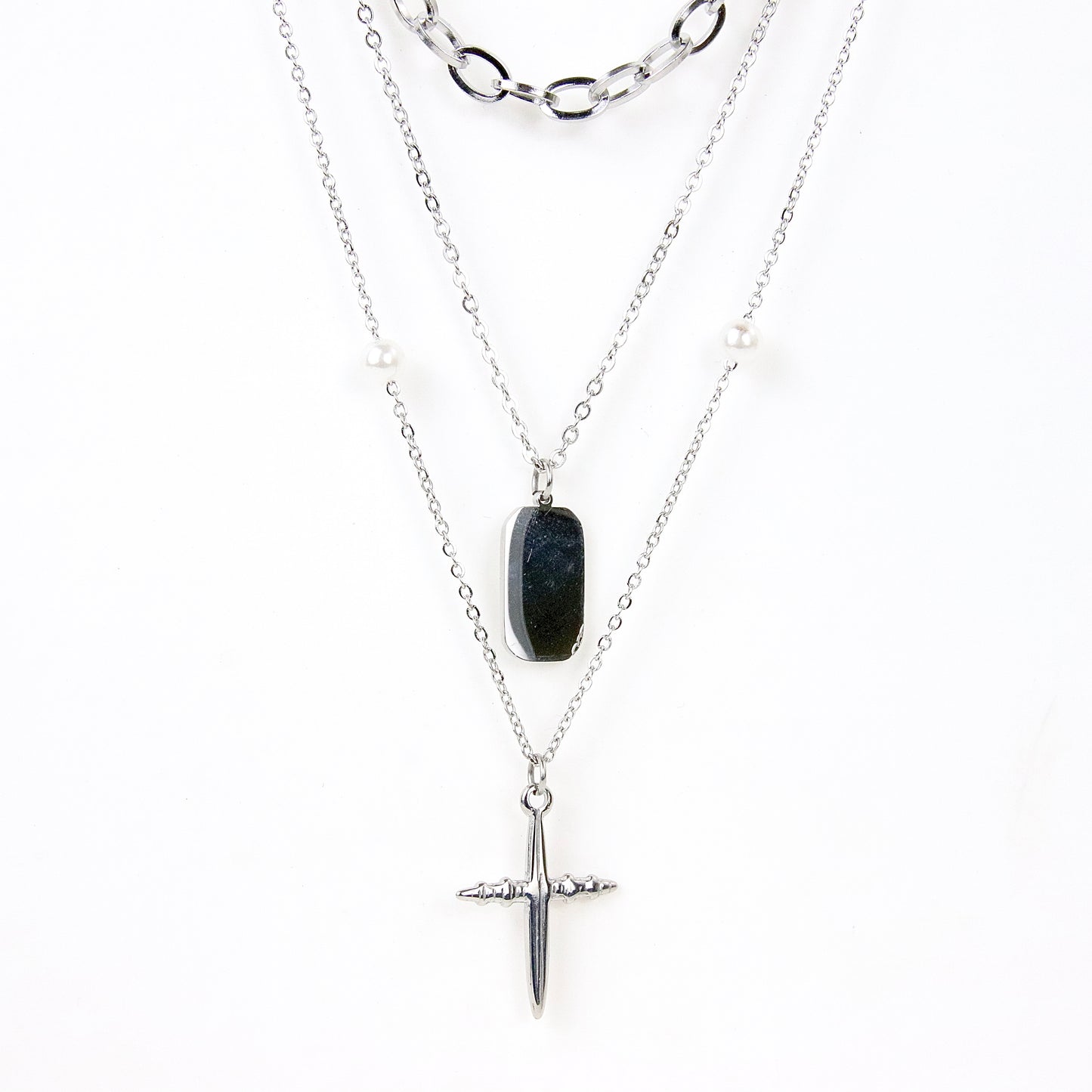 Collana argentata a tre fili