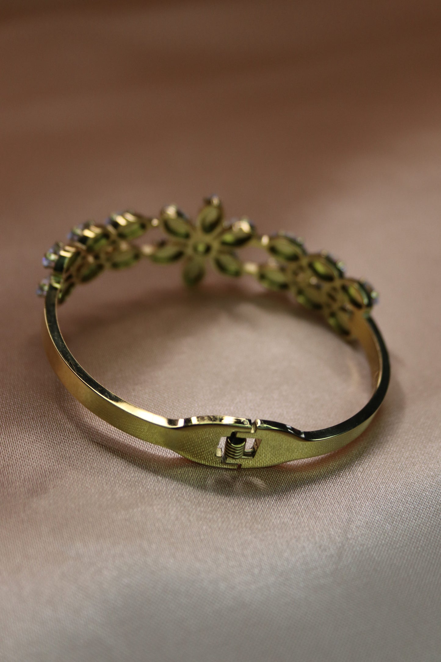 Braccialetti a fiori diamantati