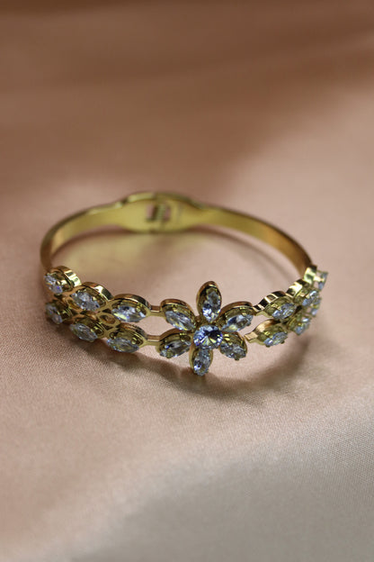Braccialetti a fiori diamantati