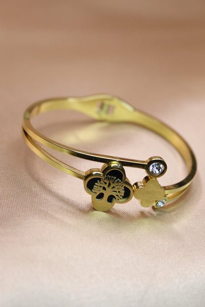 Bracciale a forma di quadrifoglio