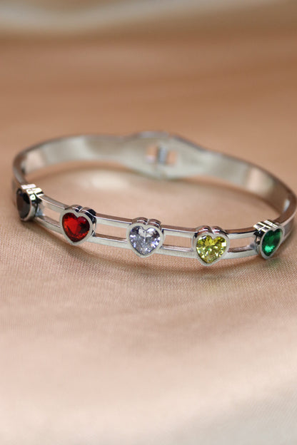 Bracciale con cuori di diamanti