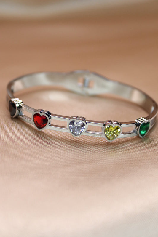 Bracciale con cuori di diamanti