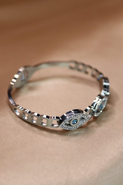 Bracciale con occhi stilizzati