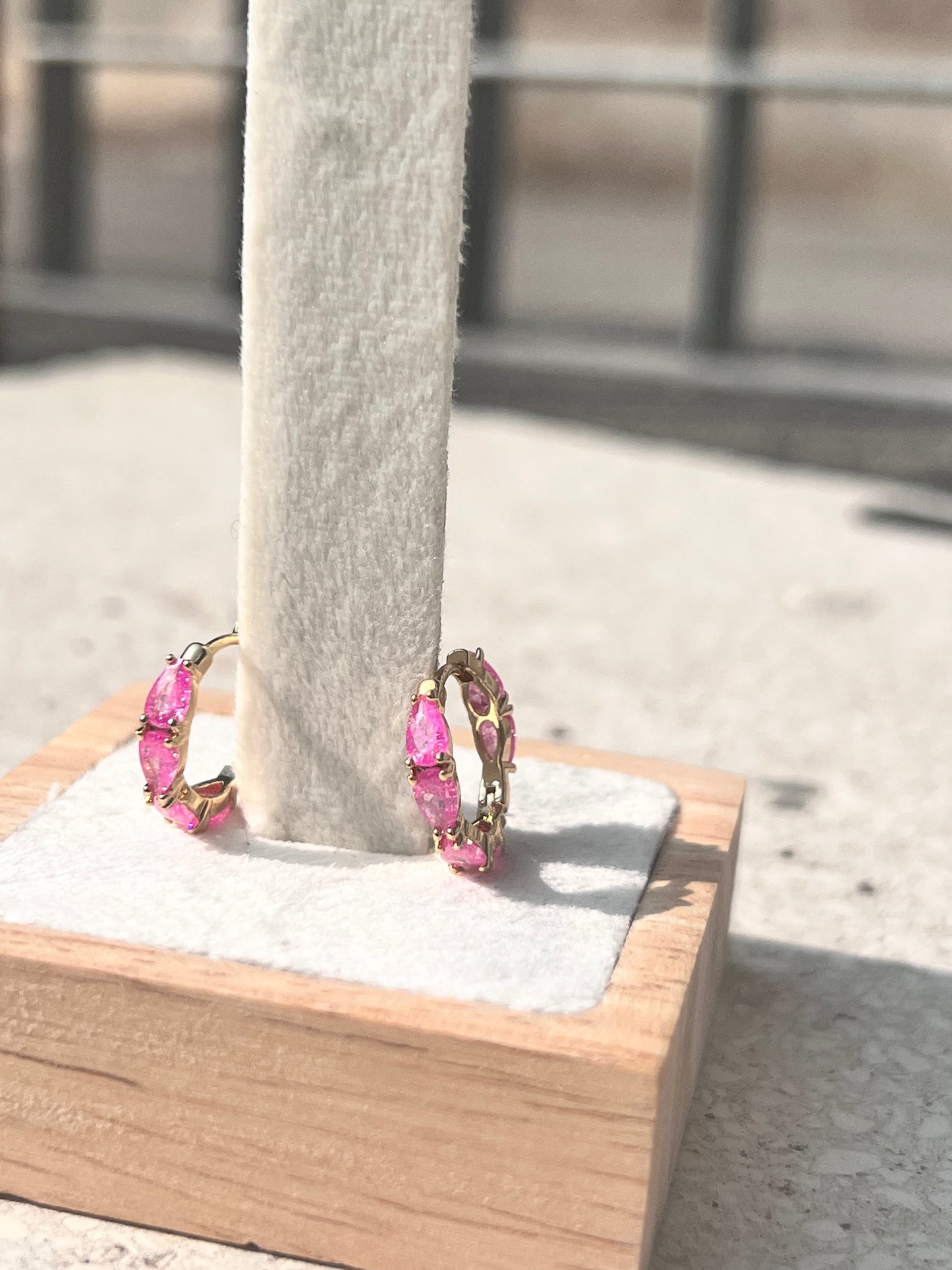 orecchini di cristallo rosa